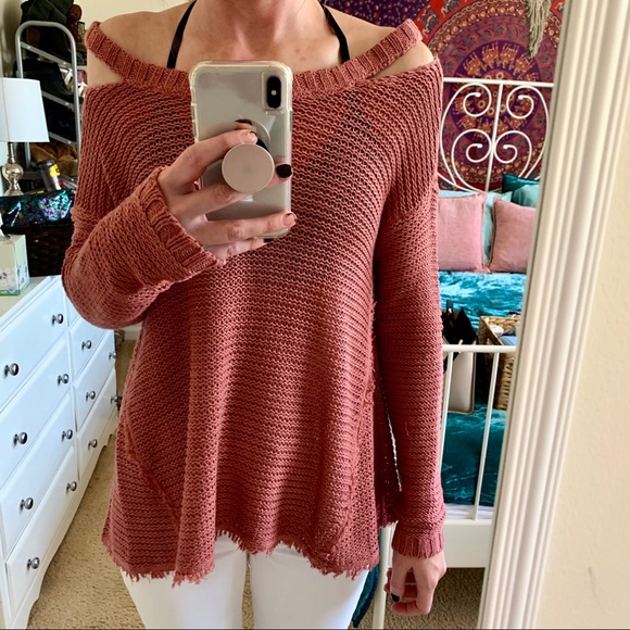 Sweater - Picture 2 of 7
